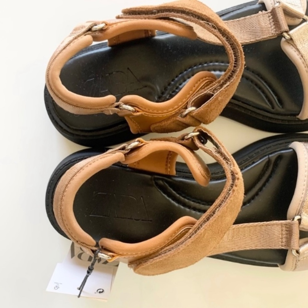 Zara Flat Strappy Sandals 7.5 New - Picture 4 of 9